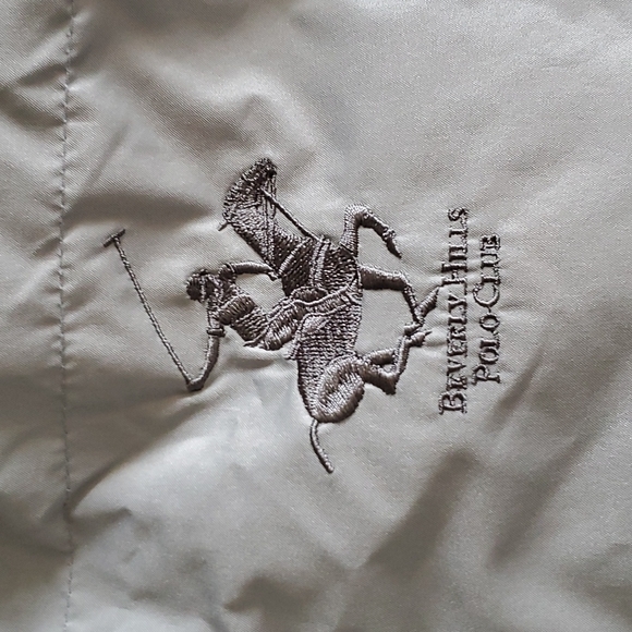 Beverly Hills Polo Club Vest - Picture 2 of 7